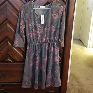 Everly, size L, gray floral dress